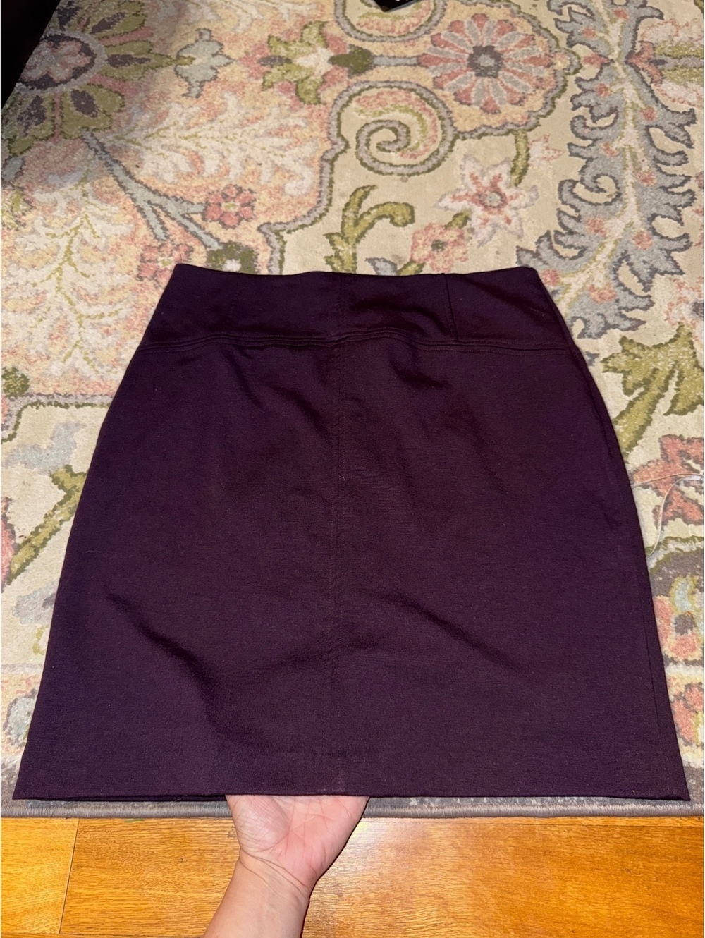 New York & Company stretch plum purple pencil skirt
